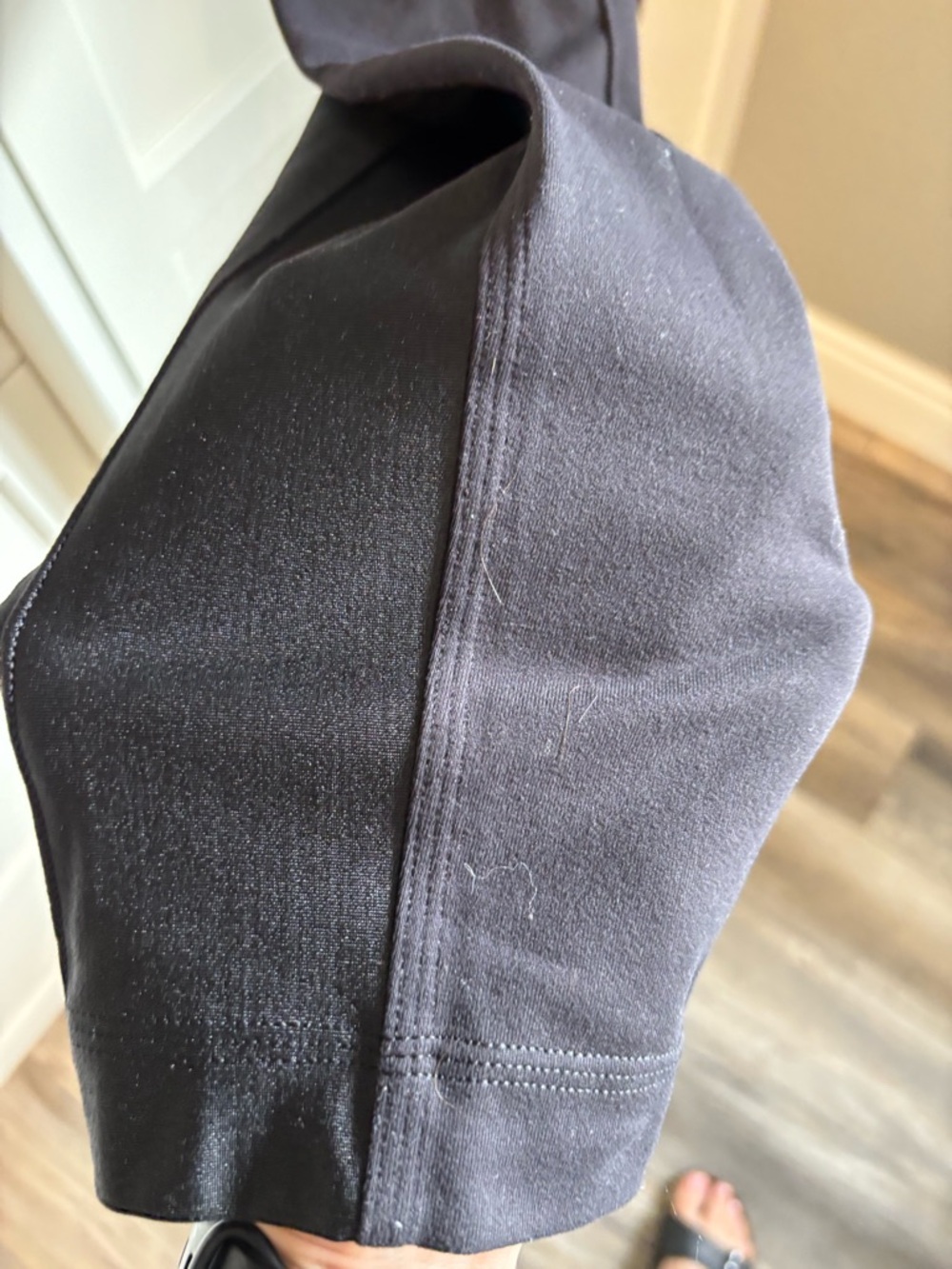 Lululemon Shine Trousers in classic black 🖤 - Picture 6 of 8